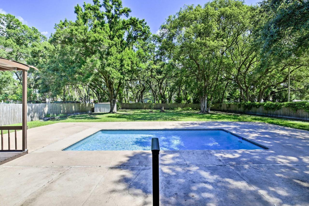 Villa Tampa Oasis With Pool About 7 Mi To Busch Gardens! Exterior foto