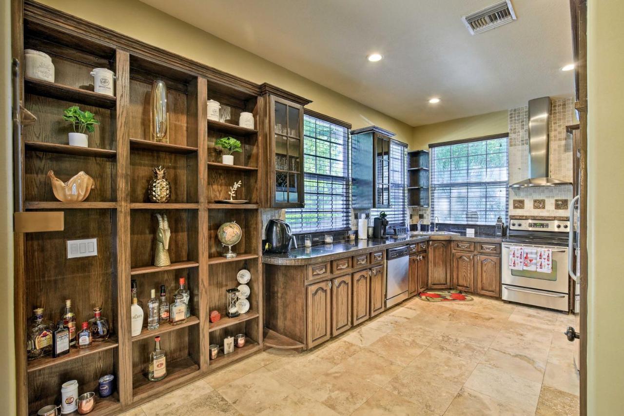 Villa Tampa Oasis With Pool About 7 Mi To Busch Gardens! Exterior foto